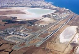 Larnaca Airport Cyprus – Complete Travel & Transfer Guide