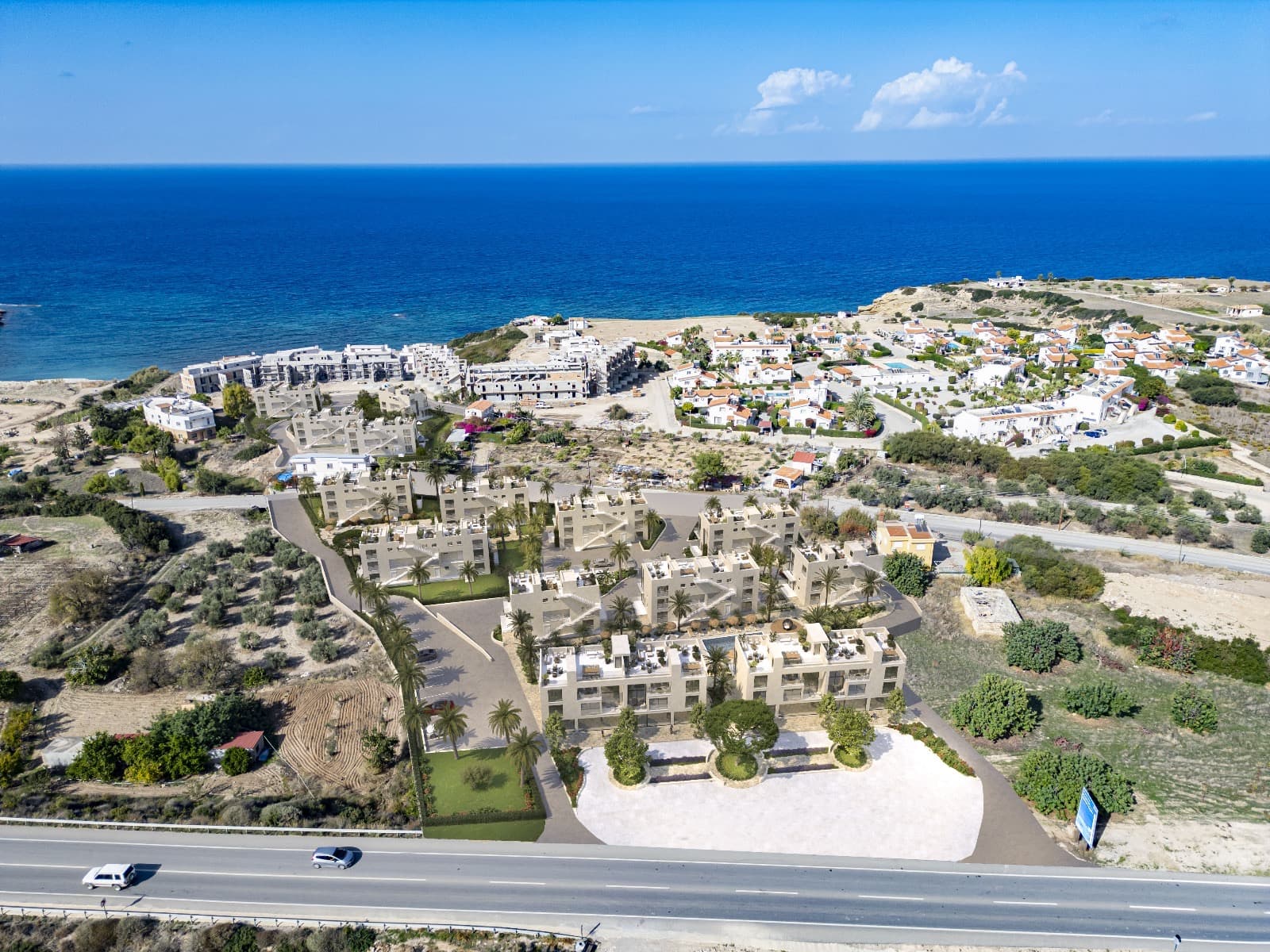 Malibu Zone 5 | Contemporary Coastal Apartments Near the Sea