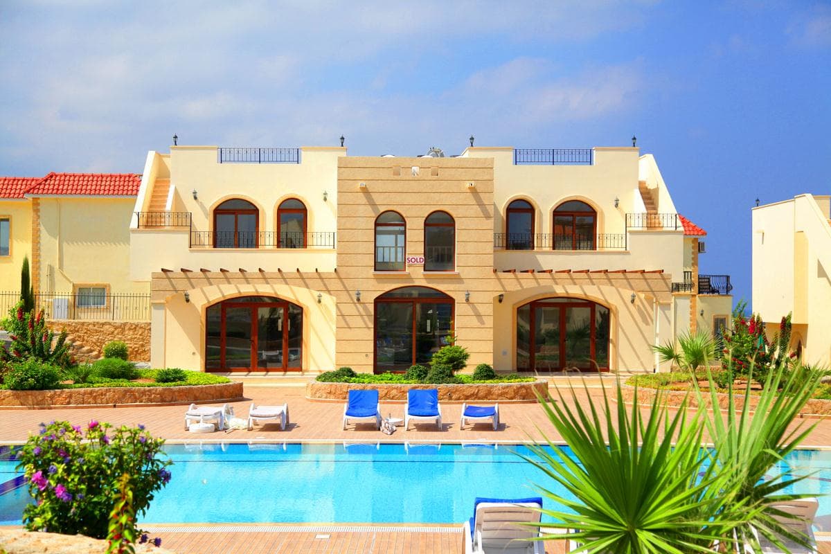 The Residence |Â Â Seafront Townhouses with Private Outdoor Spaces